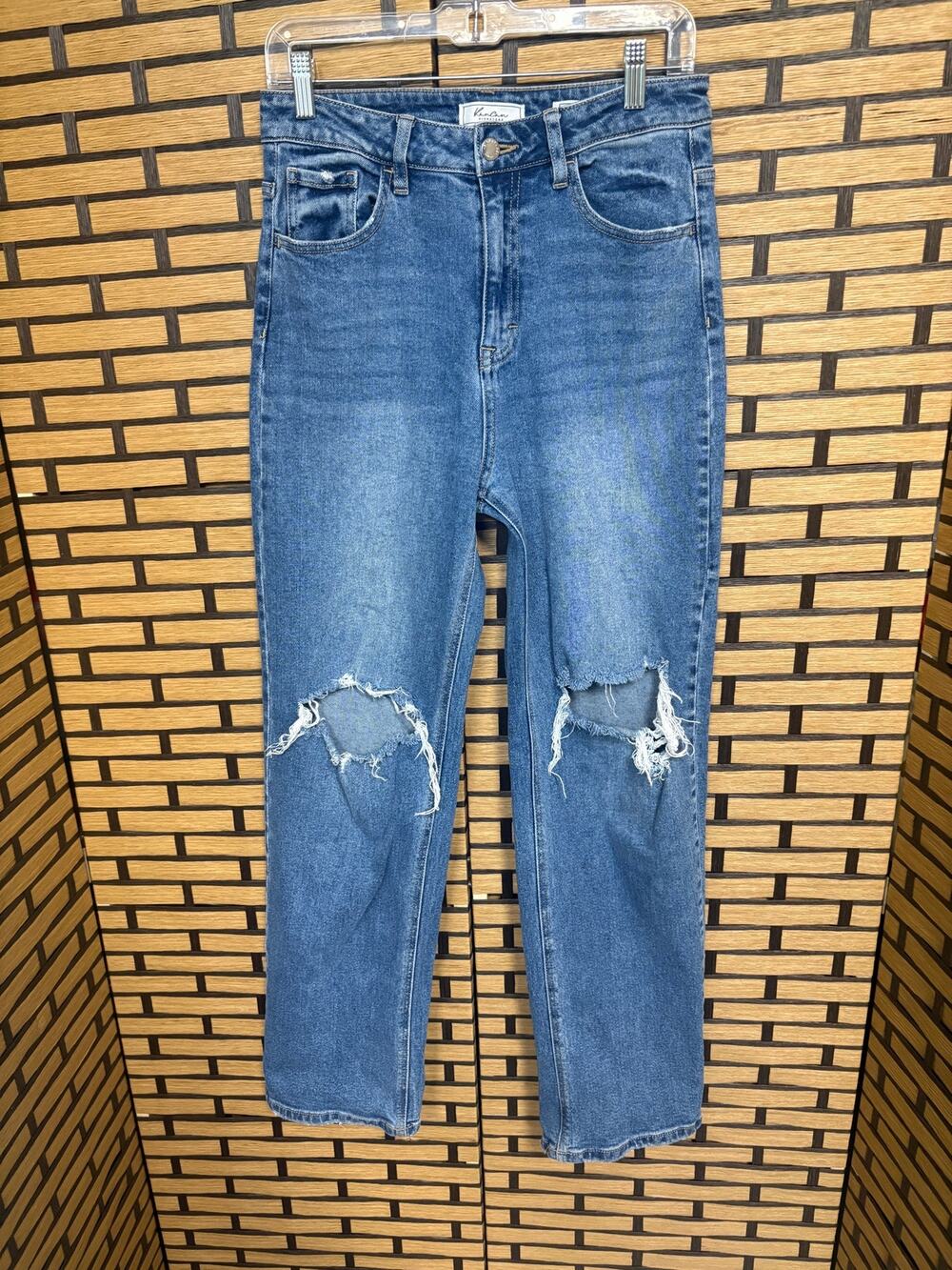 Kancan 90s Straight Leg Jeans Size 26‎